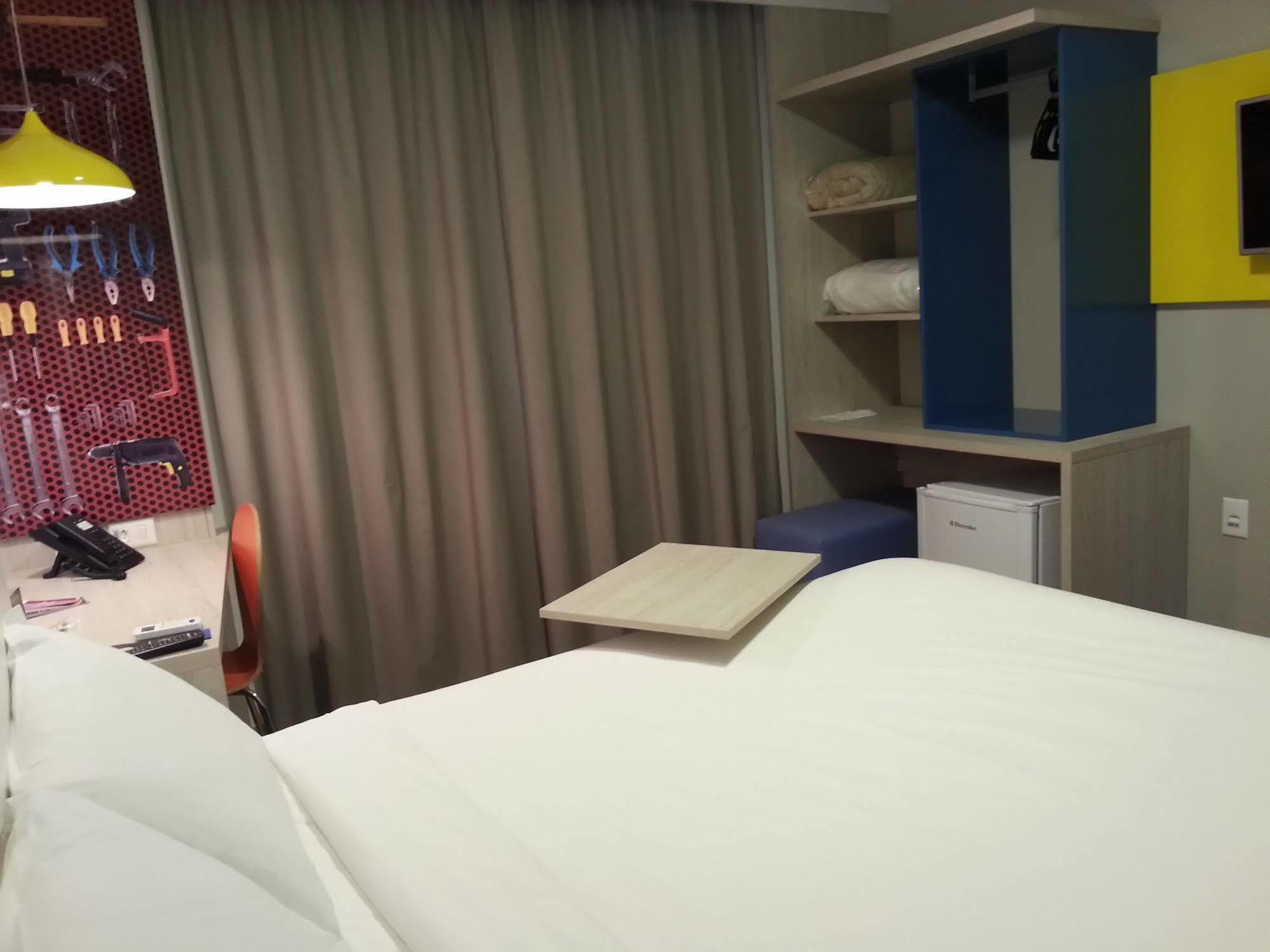 Hotel Caiua Lago Umuarama Exteriör bild